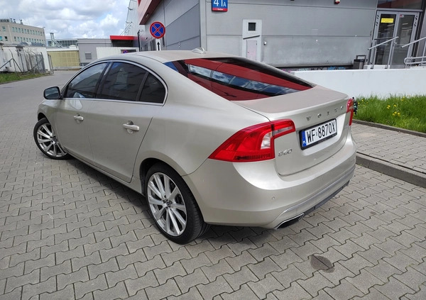 Volvo S60 cena 62900 przebieg: 141000, rok produkcji 2017 z Warszawa małe 232